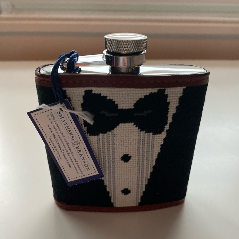 Smathers and Branson Tuxedo Flask. New with Tags.